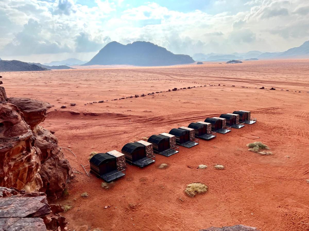 Wadi Rum Shooting Stars Camp Exteriör bild